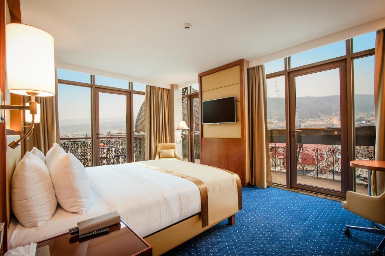 New Tiflis Hotel Exterior photo